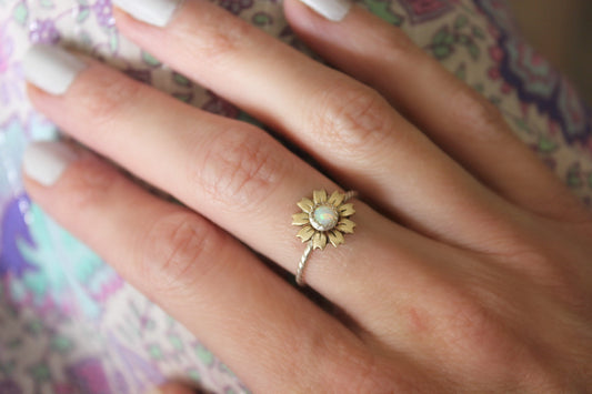 Opal ring ∙ Flower ring ∙ Sunflower ring ∙ Sterling silver ring ∙ Stacking ring ∙ Midi ring ∙ Stackable ring