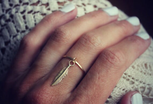 Gold filled stacking feather ring, Feather ring, 14k gold filled stacking ring, charm ring