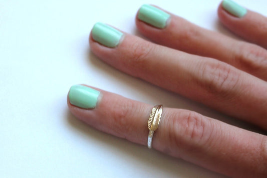 Sterling Silver Feather Ring | Brass Feather Midi Ring | Knuckle Stacking Ring