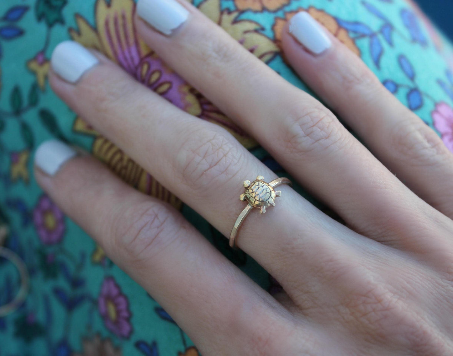 Gold stacking ring ∙ Turtle ring ∙ Gold filled ring ∙ Skinny gold ring ∙ Tortoise ring