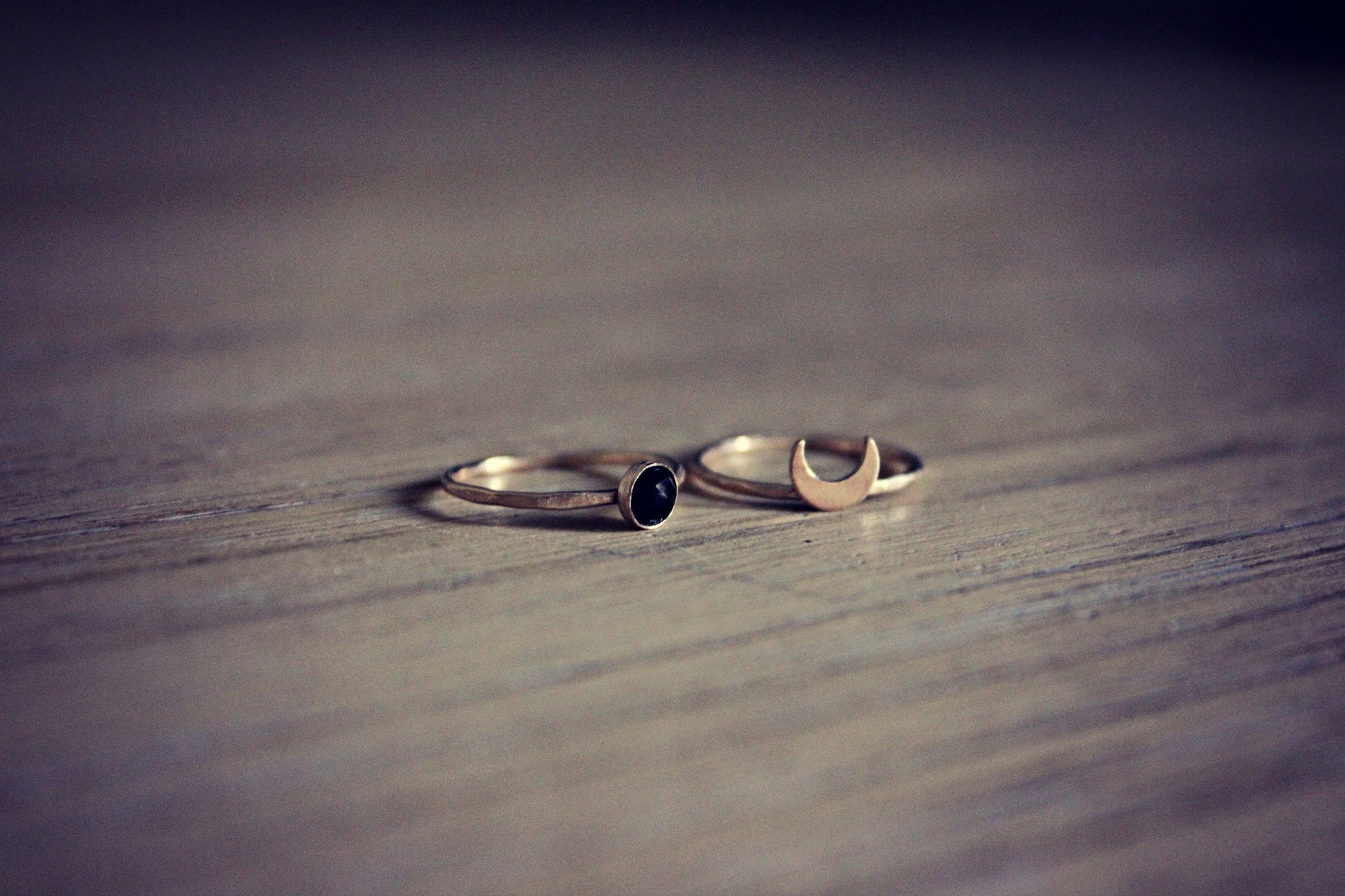 Crescent moon ring, Onyx ring - moon ring set, black gemstone ring, Gold onyx stacking rings - 14k gold filled rings