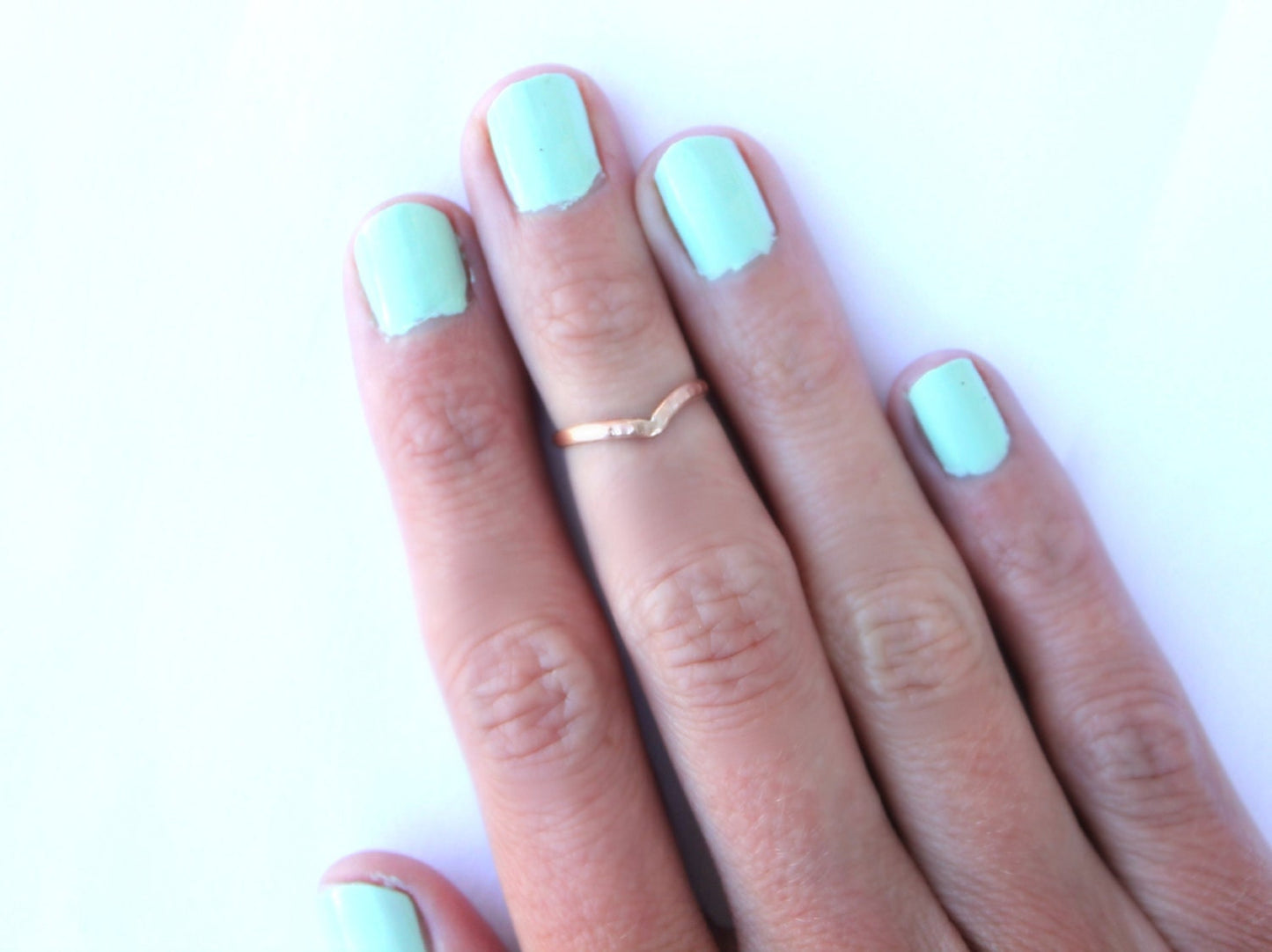 14k rose gold fill knuckle ring, chevron stacking ring - midi ring, hammered, textured knuckle ring, rose gold ring